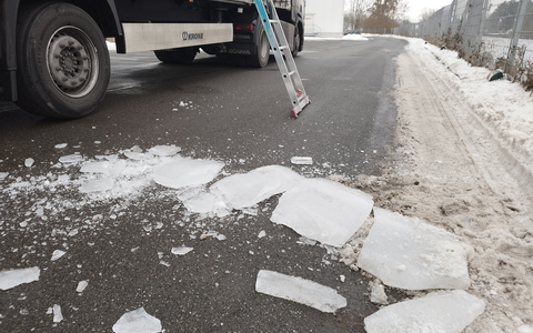 POL-HI: Gefahr durch Eisplatten auf der Autobahn - Foto: presseportal.de