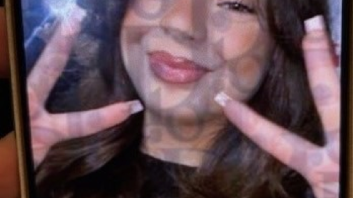 POL-HH: 260130-4. Vermisstenfahndung nach 14-Jähriger aus Hamburg-Bramfeld - Foto: presseportal.de