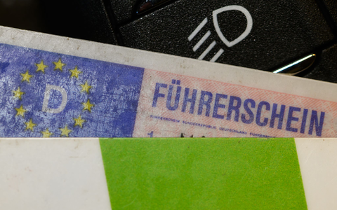 Die Führerscheinkosten sind zuletzt gestiegen. (Symbolbild) - Foto: Robert Michael/dpa