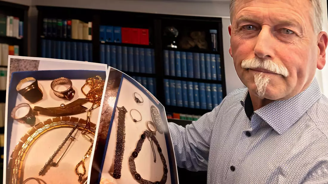 «Ich habe geheult vor Wut», sagt der Sparkassen-Kunde Joachim Alfred Wagner.  - Bild: Dieter Menne/dpa