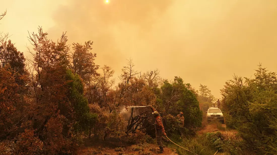 Betroffen sind Teile der Provinzen Chubut, La Pampa, Neuquén und Río Negro.  - Bild: Victor R. Caivano/AP/dpa