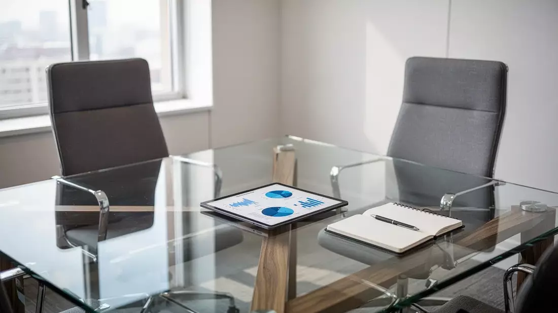 Mitarbeitergespräche 2026: Empathie ersetzt den KPI-Druck - Bild: über boerse-global.de