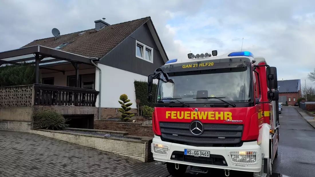 FW Gangelt: Kellerbrand fordert zwei Verletzte - Bild: presseportal.de