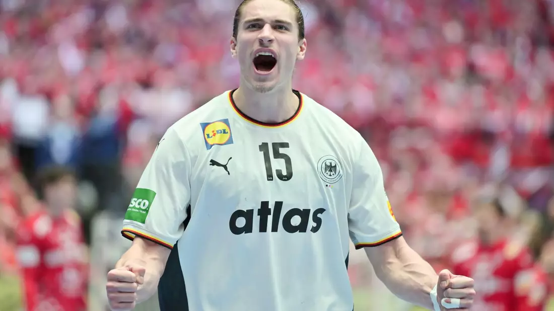 Im EM-Finale brauchen Deutschlands Handballer Juri Knorr in Bestform.  - Bild: Sina Schuldt/dpa