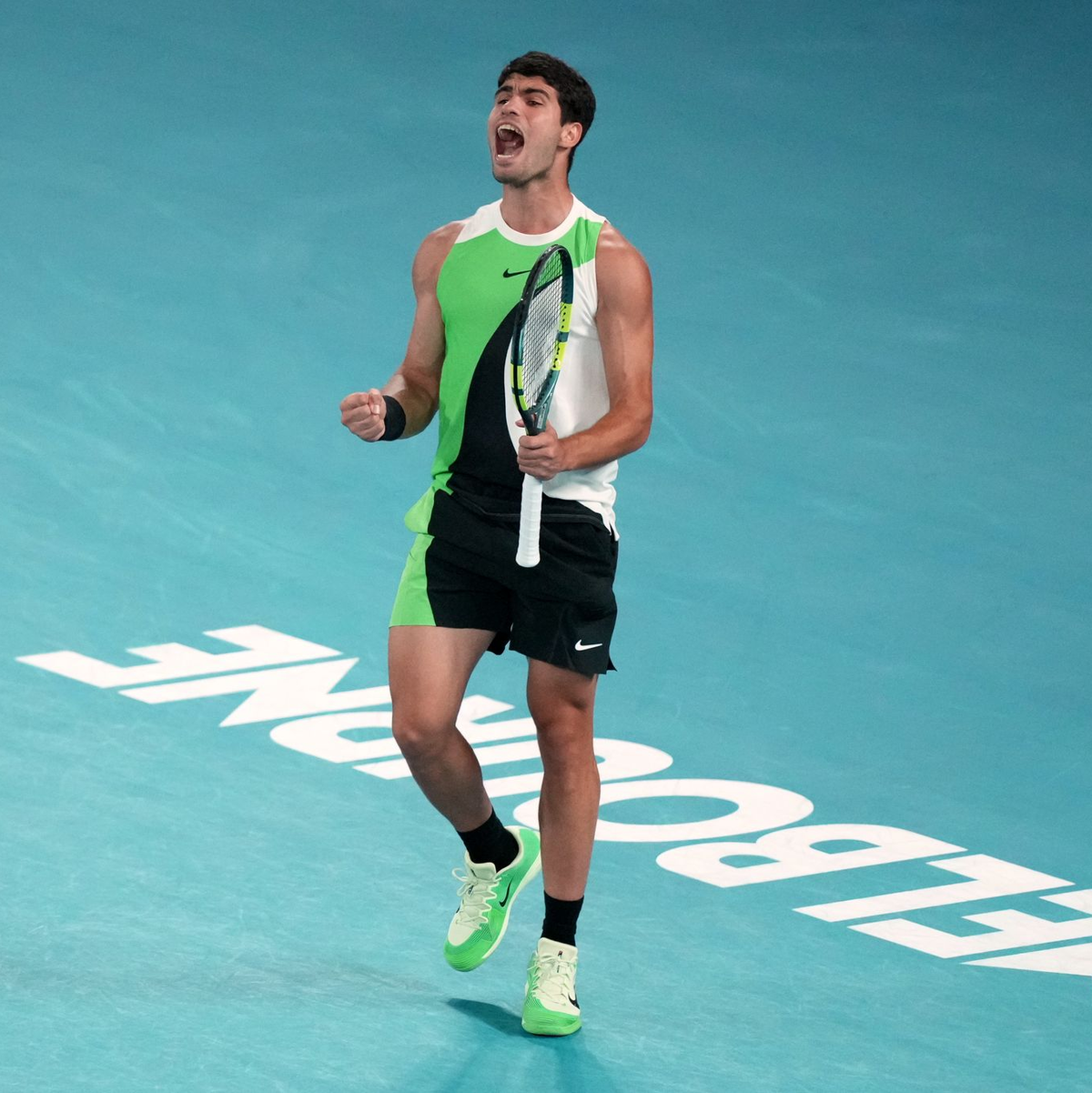 Carlos Alcaraz ist der jüngste Tennisspieler der Geschichte, der alle vier Grand-Slam-Turniere gewonnen hat. - Foto: Mark Baker/AP/dpa