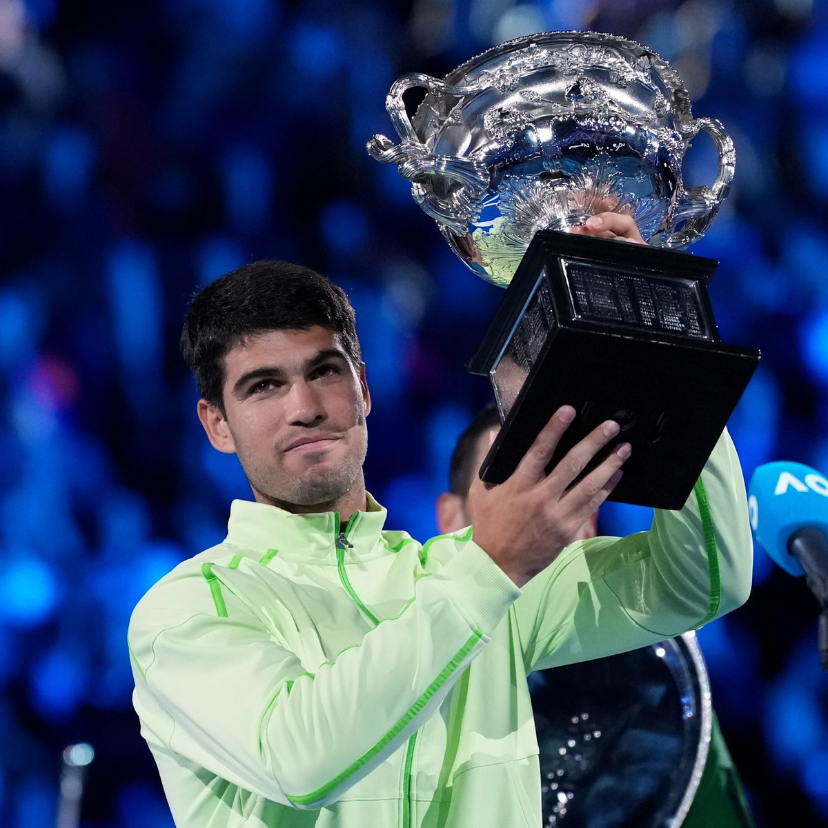 Jetzt hat Carlos Alcaraz bei allen vier Grand-Slam-Turnieren gewonnen. - Foto: Aaron Favila/AP/dpa
