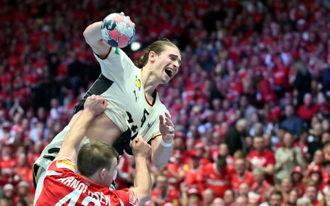 Lenkte das deutsche Spiel: Juri Knorr. - Foto: Sina Schuldt/dpa