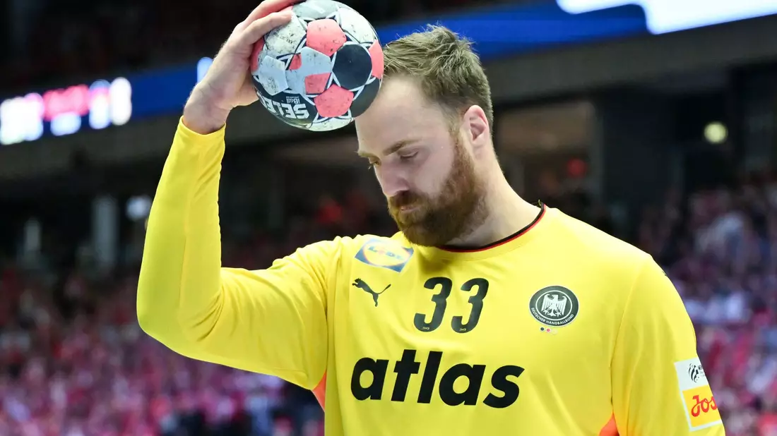 Torhüter Andreas Wolff verpasst seinen zweiten EM-Titel mit Deutschland. - Bild: Sina Schuldt/dpa