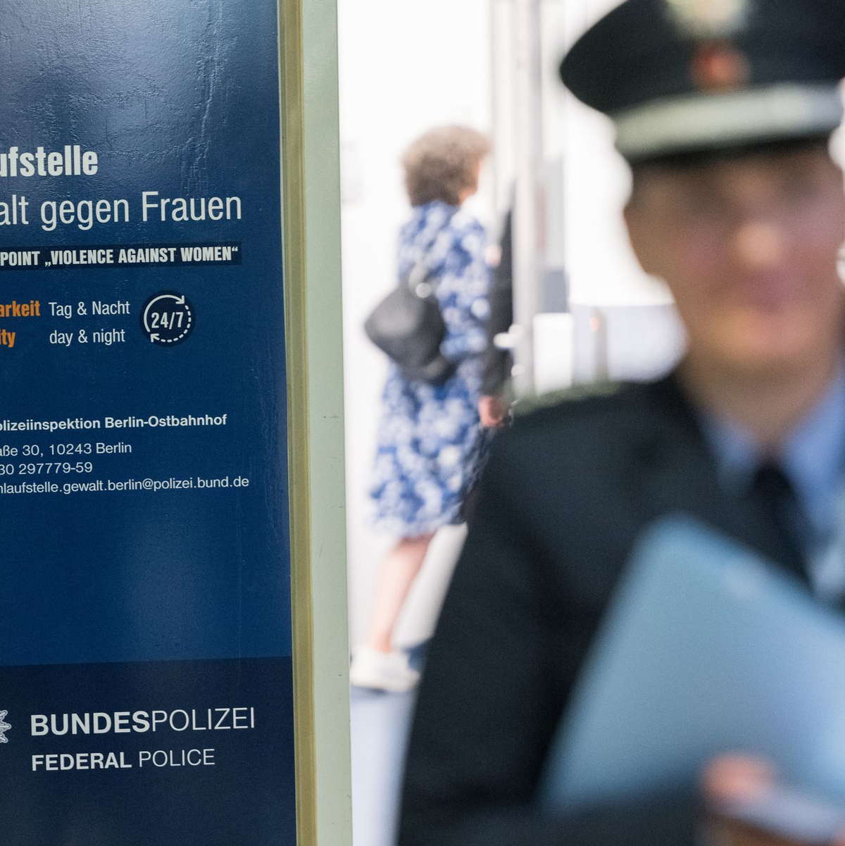 Bei der Anlaufstelle am Berliner Ostbahnhof sollen Frauen, die Opfer von Gewalt geworden sind, Beratung und Unterstützung erhalten können - in einer besonders vertrauenerweckenden Atmosphäre. (Archivfoto) - Foto: Sebastian Gollnow/dpa