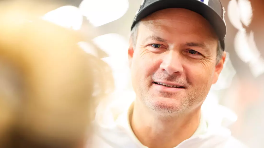 Sportdirektor Felix Bitterling vertraut auf die deutschen Trainingsmethoden. (Archivbild) - Bild: Daniel Löb/dpa