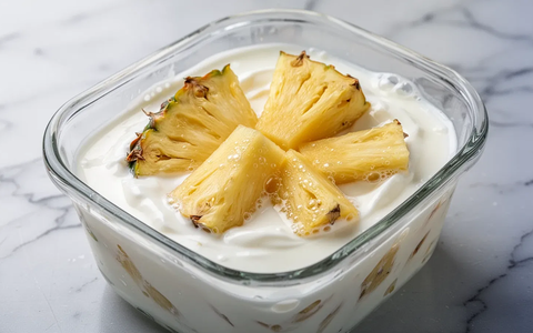 Ananas im Joghurt: Warum der gesunde Snack oft bitter schmeckt - Foto: über boerse-global.de