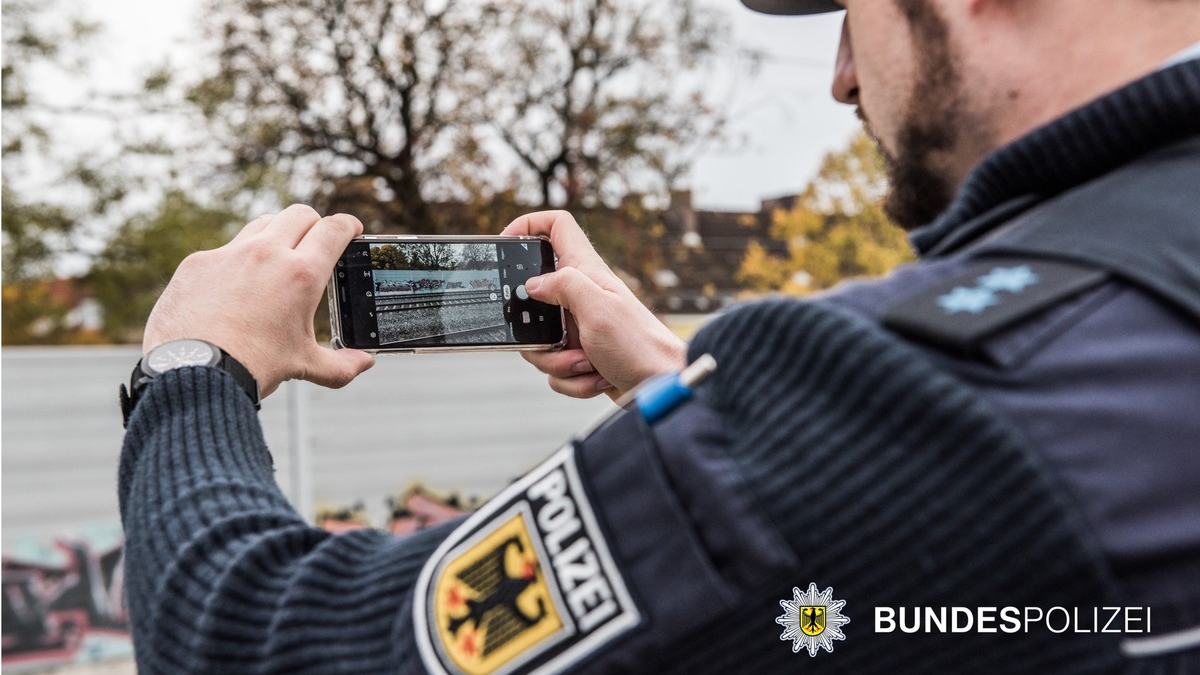 Bundespolizeidirektion München: Widerstand, Diebstahl und Sachbeschädigung // Bundespolizei mehrfach gefordert - Foto: presseportal.de