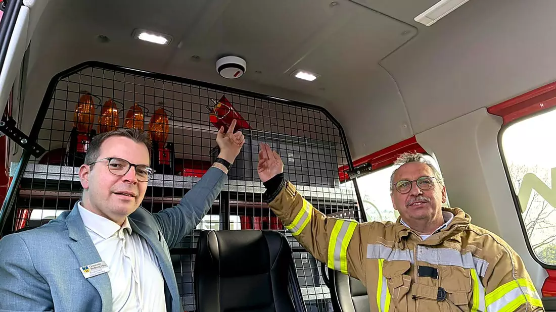 FW-KLE: Vorbeugender Brandschutz: Gemeinde Bedburg-Hau investiert in innovative Sicherheit für Feuerwehr und Einsatzfahrzeuge - Bild: presseportal.de
