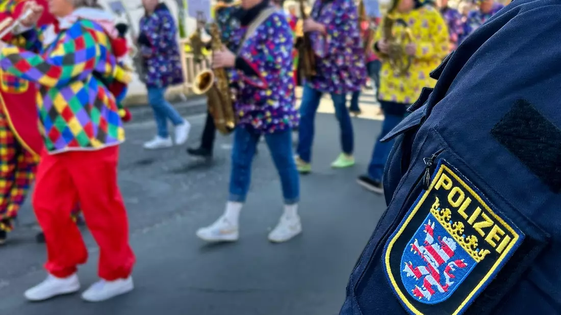 Mittelhessen: Sicher durch die 5. Jahreszeit - Mittelhessische Polizei an Fasching im Einsatz - Bild: presseportal.de