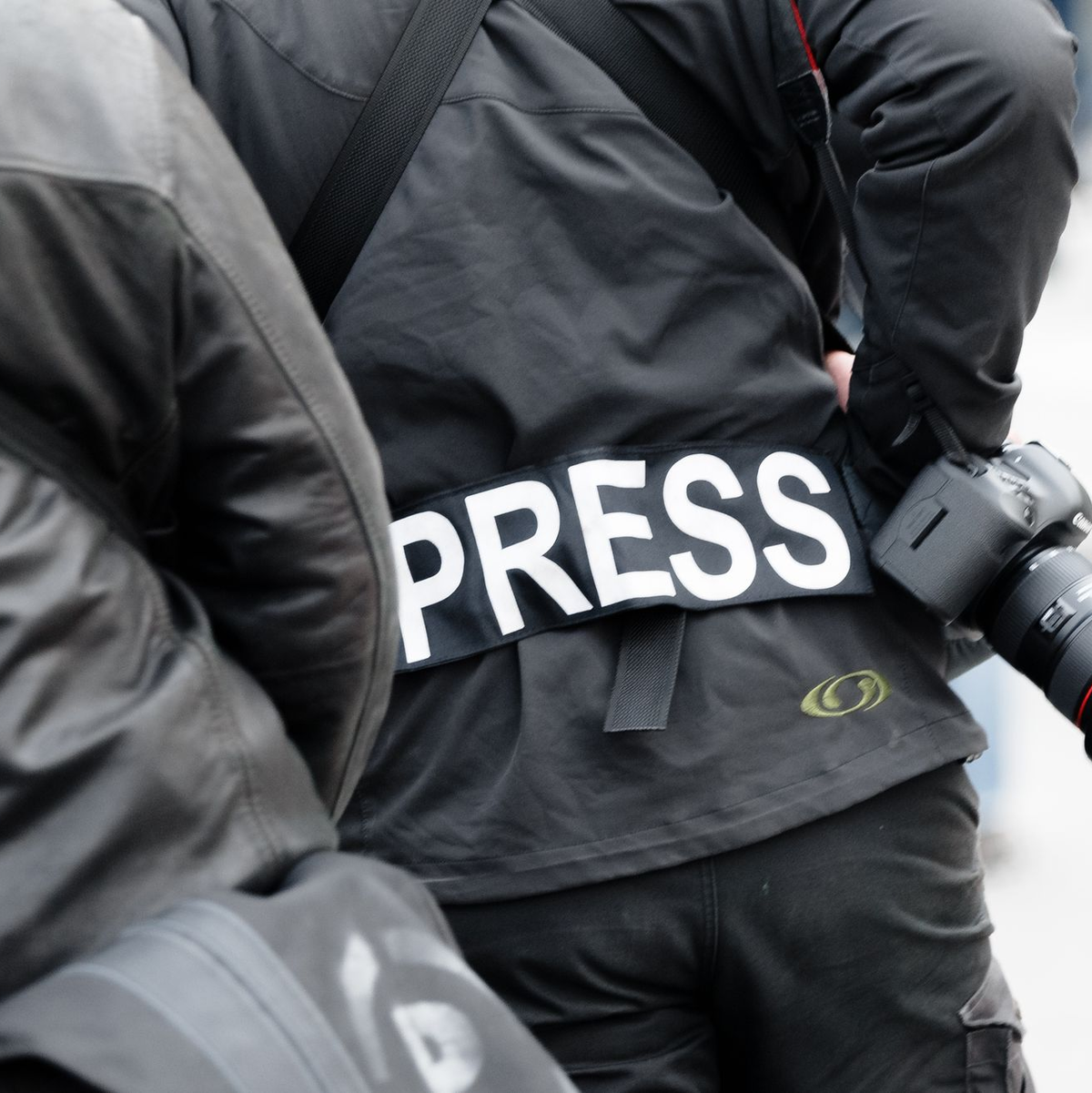 Reporter ohne Grenzen (RSF) hat nach eigenen Angaben im vergangenen Jahr insgesamt 55 Angriffe auf Medienschaffende und Redaktionen dokumentiert und verifiziert. (Archivbild) - Foto: Markus Scholz/dpa
