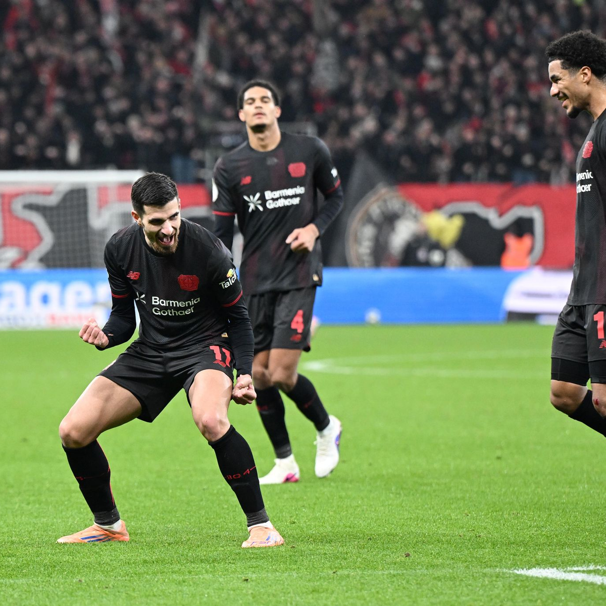 Leverkusens Martin Terrier jubelt über sein Tor zum 1:0.  - Foto: Federico Gambarini/dpa