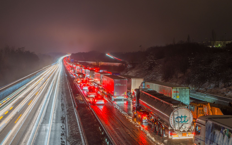 Der stundenlange Stau auf der A3 in Hessen hat sich aufgelöst. - Foto: Andreas Arnold/dpa