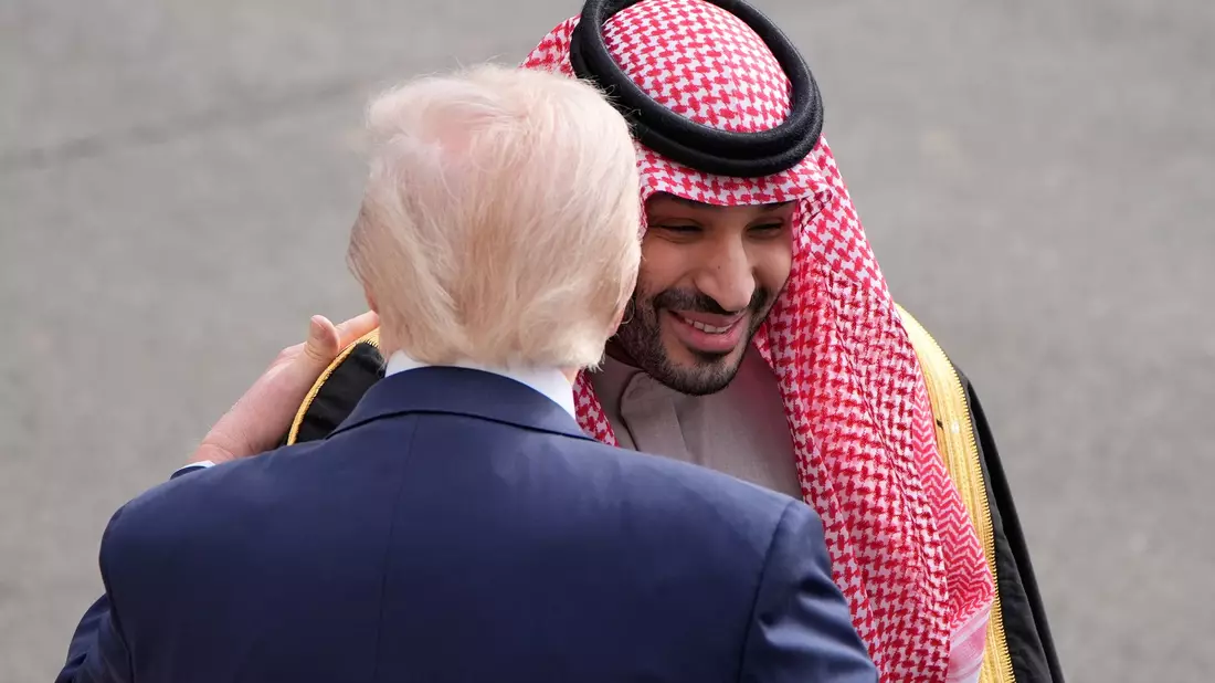 Der einst geächtete saudische Kronprinz wird längst wieder hofiert. (Archivfoto) - Bild: Alex Brandon/AP/dpa