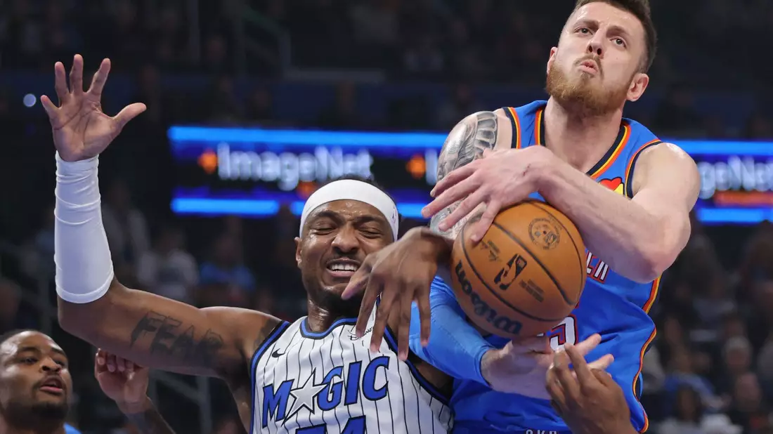 Isaiah Hartenstein schnappte sich gegen Orlando zehn Rebounds und erzielte erstmals ein Triple-Double. - Bild: Nate Billings/AP/dpa