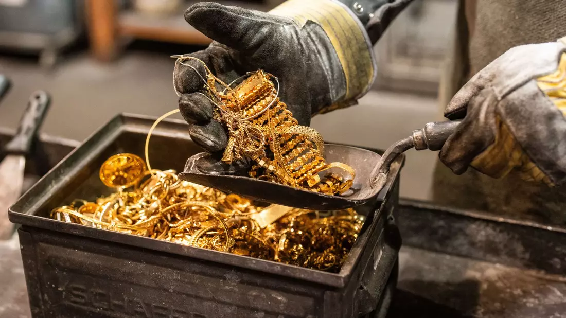 Kurs für Gold und Silber zieht wieder an (Archivbild). - Bild: Georg Hochmuth/APA/dpa