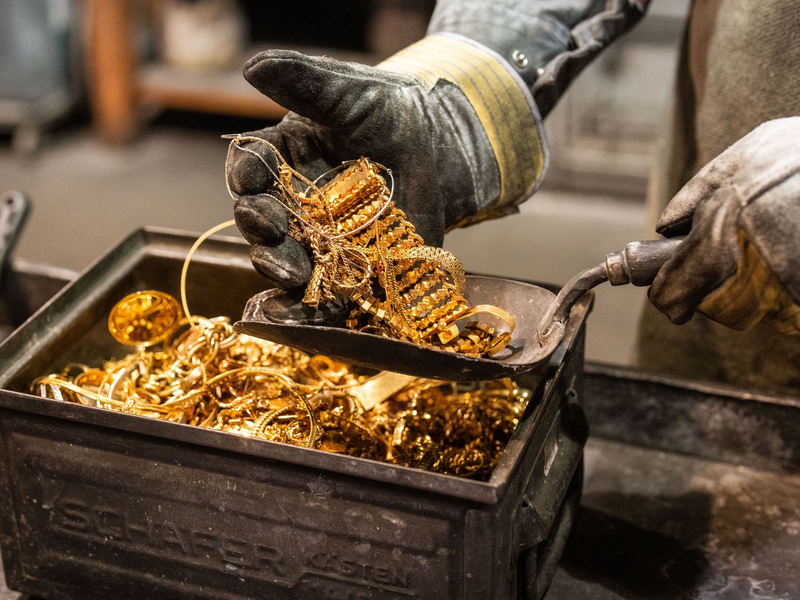 Kurs für Gold und Silber zieht wieder an (Archivbild). - Foto: Georg Hochmuth/APA/dpa