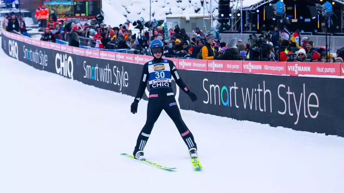 CHiQ präsentiert Smart Living beim FIS Skisprung-Weltcup in Deutschland - Bild: presseportal.de