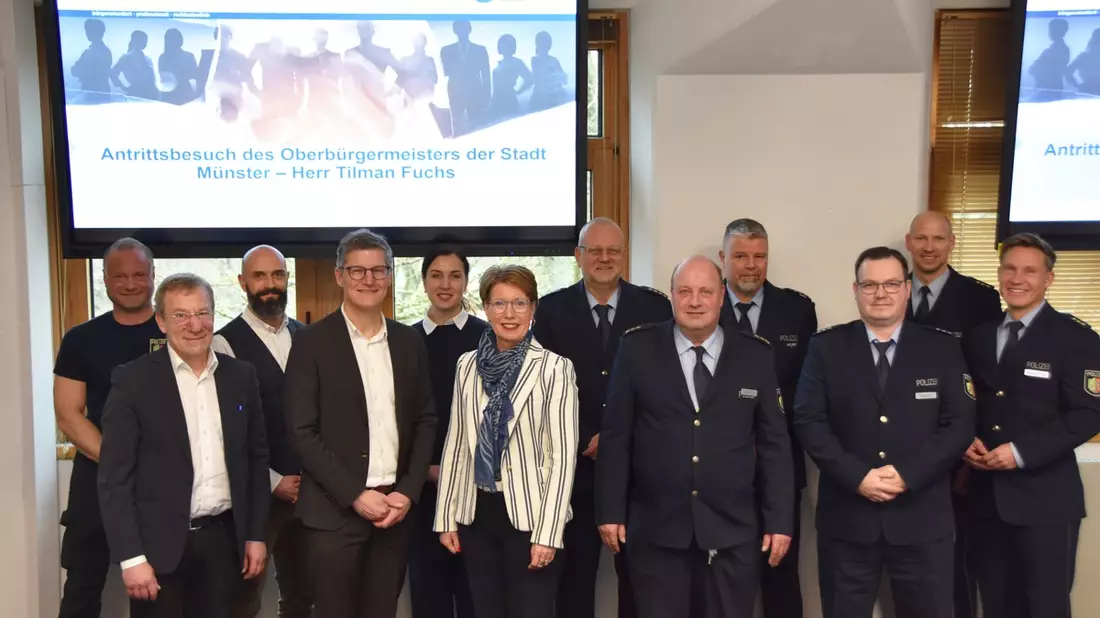 POL-MS: Austausch mit dem Oberbürgermeister: Tilman Fuchs zu Gast im Polizeipräsidium Münster - Bild: presseportal.de