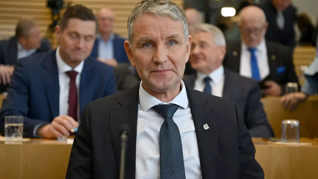 AfD-Fraktionschef Björn Höcke verliert Abstimmung über Ministerpräsidentenamt im Thüringer Landtag.  - Bild: Martin Schutt/dpa