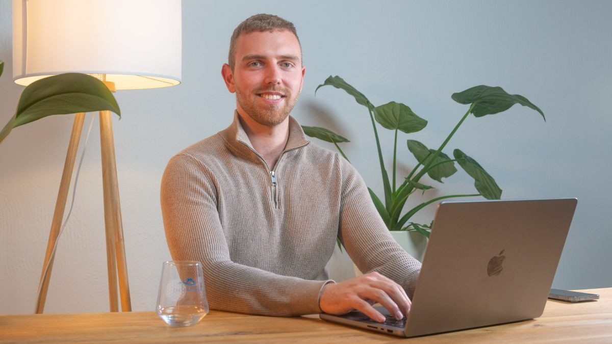Studien schlagen Alarm: Warum Wasser aus Plastikflaschen so gefährlich ist und was man dagegen tun kann - Foto: presseportal.de