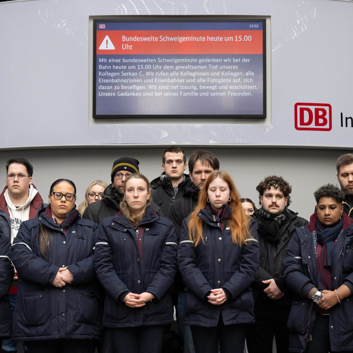 Die Trauer um den getöteten Kollegen ist groß - Foto: Boris Roessler/dpa