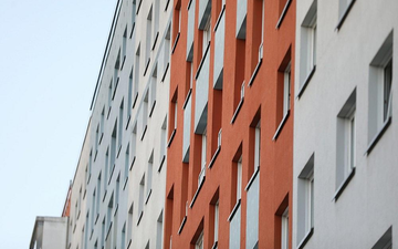 Wohnungen in einem Plattenbau (Archiv) - Foto: via dts Nachrichtenagentur