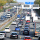 Die 2025 registrierten Staus auf den deutschen Autobahnen waren länger als im Vorjahr. (Archivbild) - Foto: Roberto Pfeil/dpa