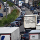 Die A1 zählte zu den besonders stark betroffenen Autobahnen. (Archivbild) - Foto: Federico Gambarini/dpa