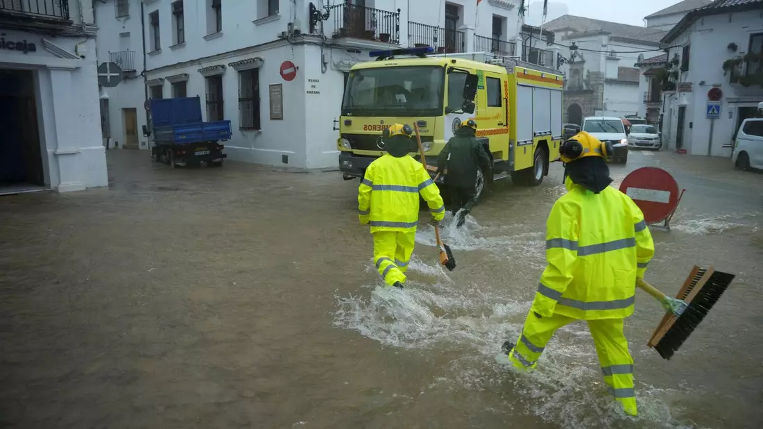 In der Region Cádiz standen auch viele Häuser infolge von Starkregen unter Wasser. - Bild: Joaquín Corchero/EUROPA PRESS/dpa