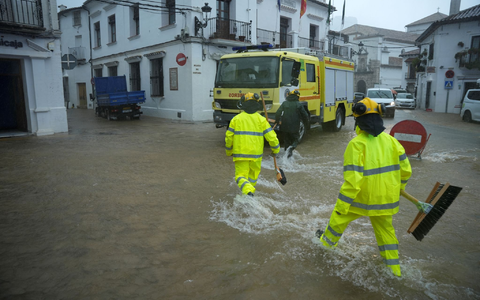 In der Region Cádiz standen auch viele Häuser infolge von Starkregen unter Wasser. - Foto: Joaquín Corchero/EUROPA PRESS/dpa