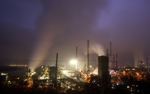 Die nun genehmigte Unterstützung bis Ende 2030 kann Unternehmen im gesamten Bundesgebiet gewährt werden. (Archivbild) - Foto: Bernd Thissen/dpa