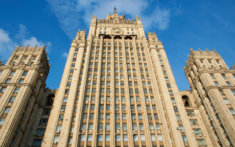 Russland hat nach der Ausweisung eines seiner Diplomaten aus Deutschland nun auch einen Mitarbeiter der deutschen Botschaft zur unerwünschten Person erklärt. (Archivbild) - Foto: Bernd Thissen/dpa