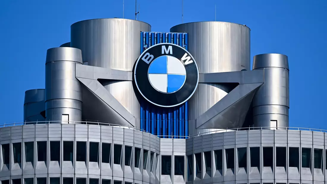 BMW will das Recycling seiner Autos verbessern. (Archivbild) - Bild: Sven Hoppe/dpa