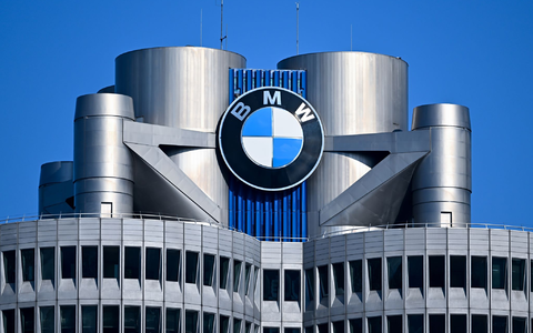 BMW will das Recycling seiner Autos verbessern. (Archivbild) - Foto: Sven Hoppe/dpa