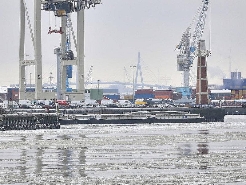 Hamburger Hafen (Archiv) - Foto: via dts Nachrichtenagentur