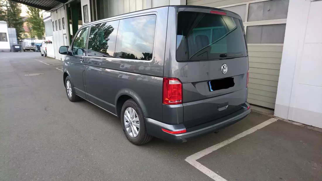POL-H: Hannover-Bemerode: VW Multivan entwendet - Wer kann Hinweise geben? - Bild: presseportal.de