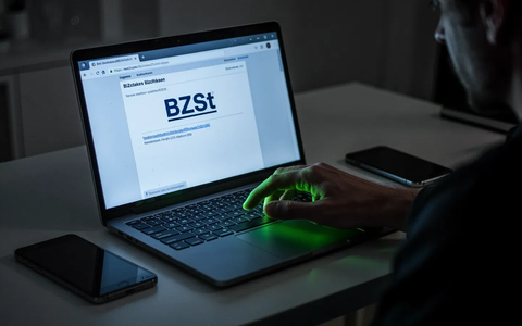 Sparkassen-Kunden im Visier gefälschter Steuer-Emails - Foto: über boerse-global.de