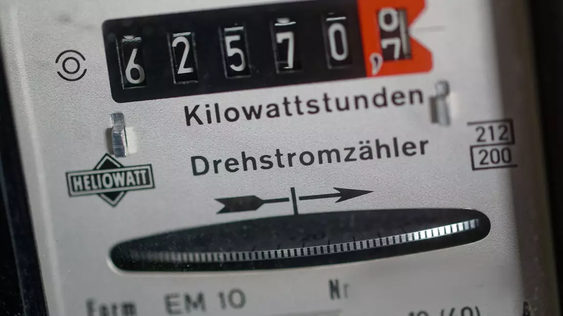 Die Strom- und Gaspreise sind im Januar für Neukunden gesunken, hat die Bundesnetzagentur berechnet. (Symbolbild) - Bild: Henning Kaiser/dpa