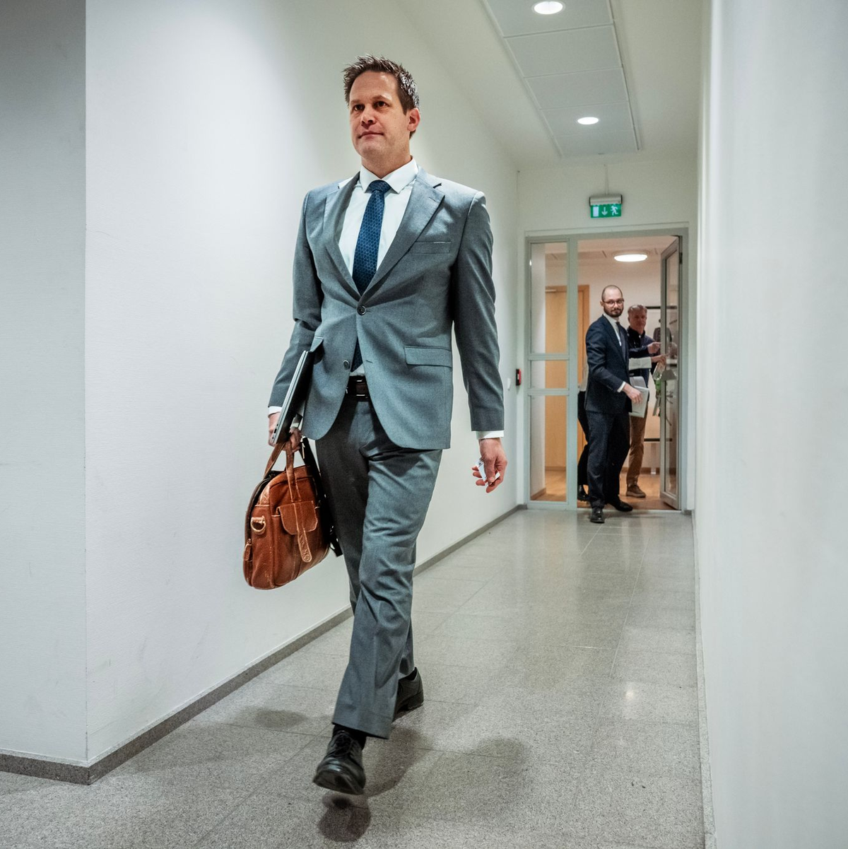 Staatsanwalt Sturla Henriksbø befragte den Sohn der norwegischen Kronprinzessin im Gerichtssaal.  - Foto: Ole Berg-Rusten/NTB/dpa