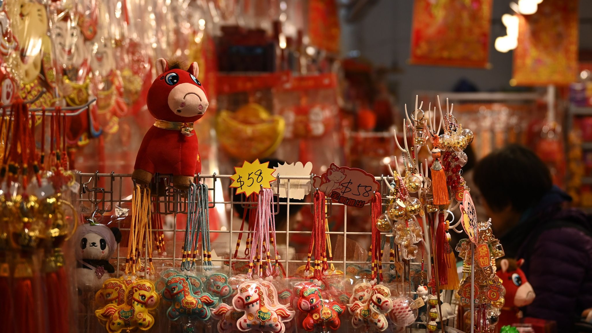 Das «weinende Pferd» trägt den Mund wegen eines Produktionsfehlers falsch herum. (Archivbild) - Foto: Johannes Neudecker/dpa