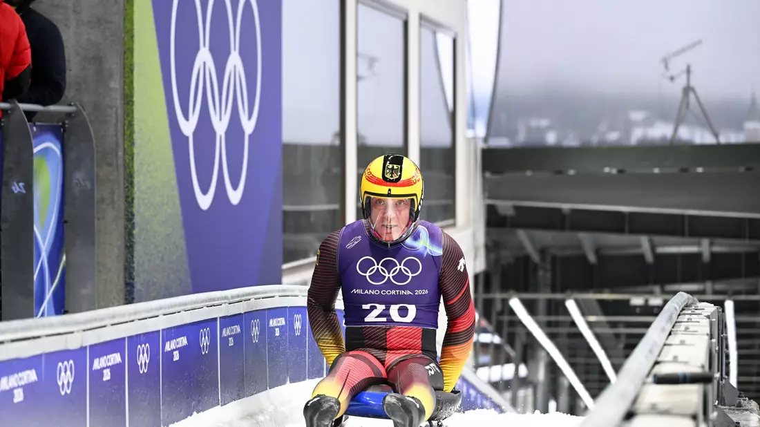 Felix Loch hat im Training seine Favoritenrolle im Kampf um die Olympia-Medaillen untermauert.  - Bild: Robert Michael/dpa