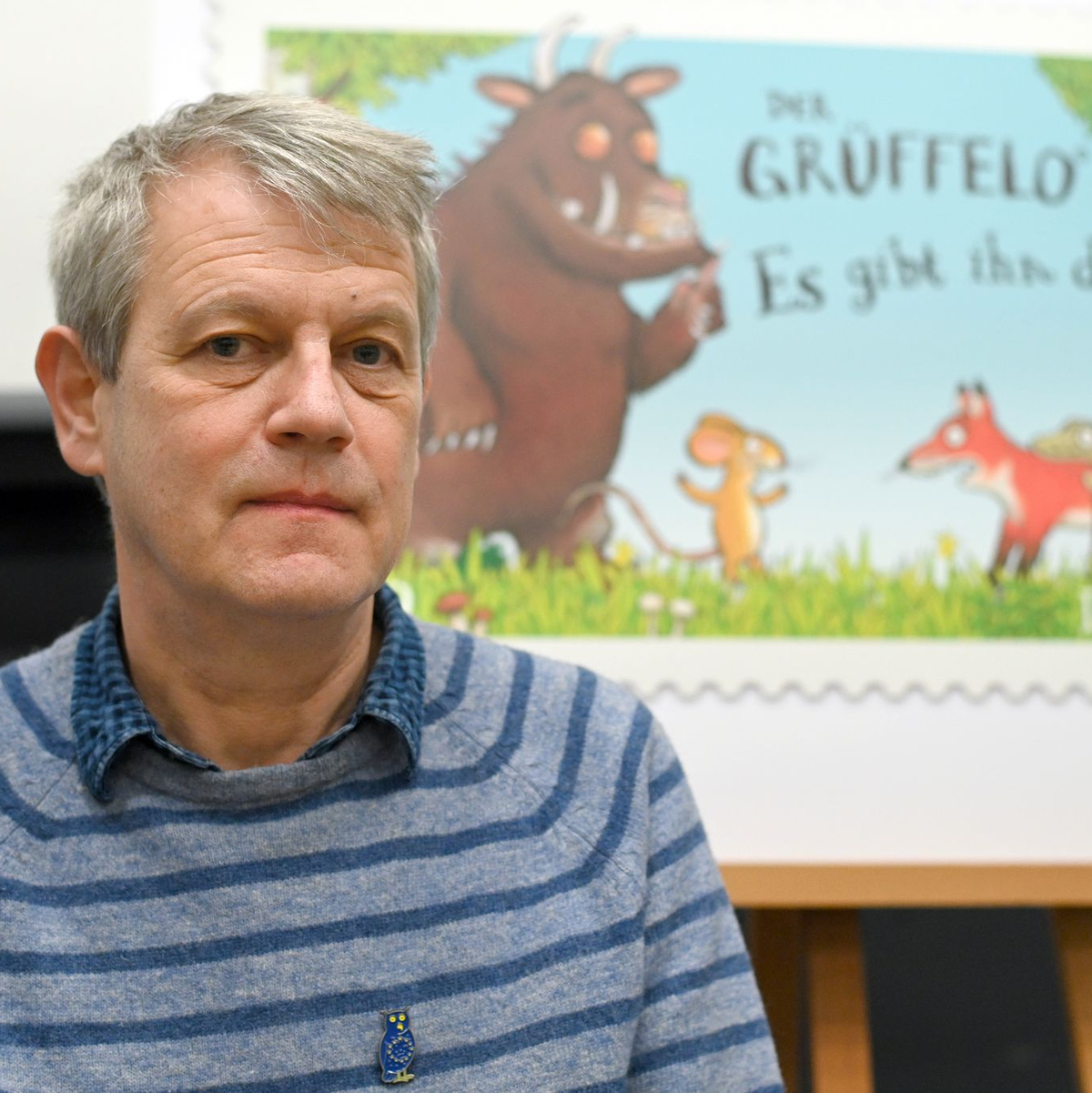 Der deutsche Illustrator Axel Scheffler gab dem weltberühmten Monster vor Jahren sein Gesicht. (Archivbild) - Foto: Henning Kaiser/dpa