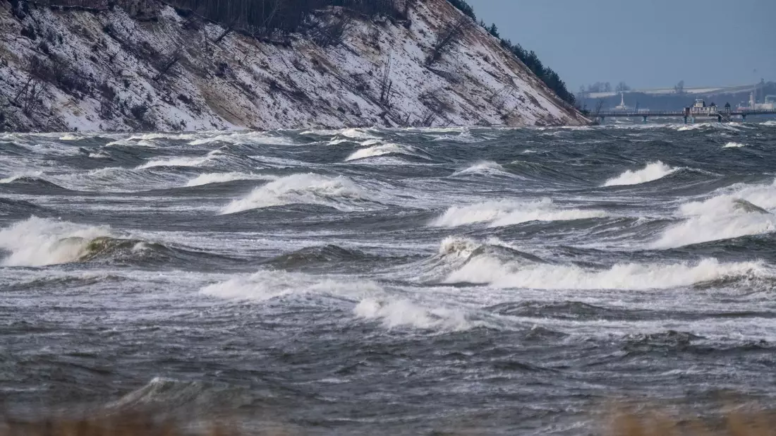 Für Salzwassereinbrüche aus der Nordsee in die Ostsee sind starke Westwinde unerlässlich. (Archivbild) - Bild: Stefan Sauer/dpa