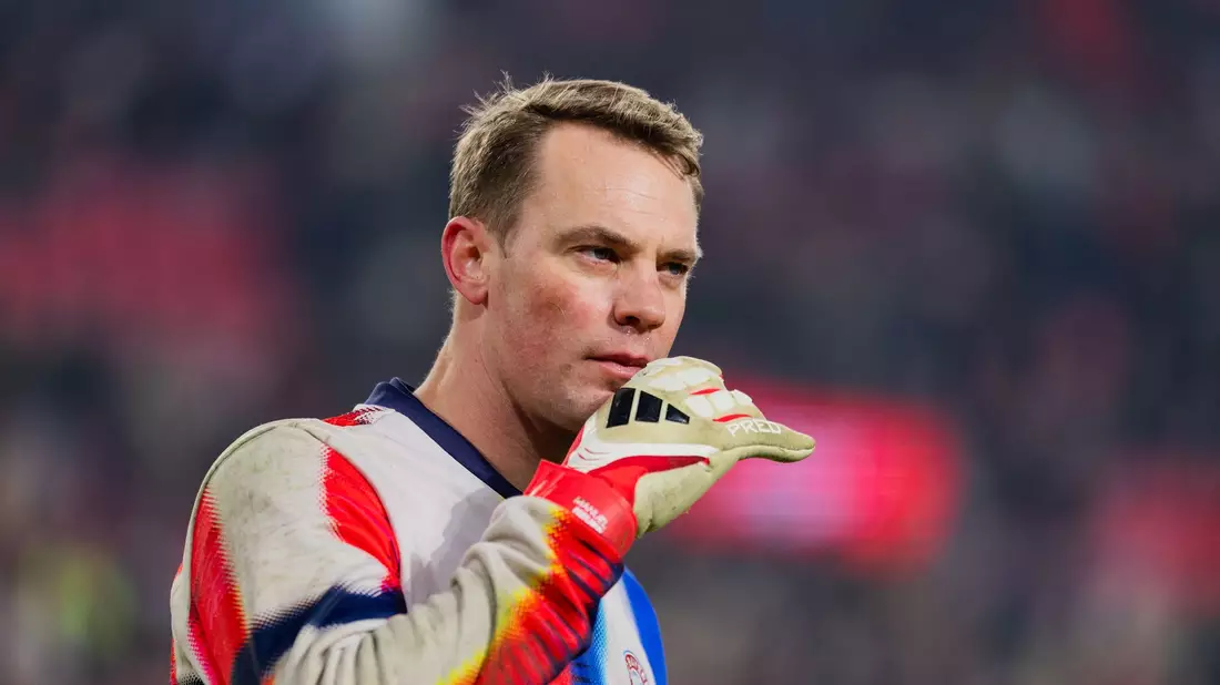 Ein Infekt stoppt Manuel Neuer in der Vorbereitung auf Hoffenheim. (Archivbild) - Bild: Rolf Vennenbernd/dpa
