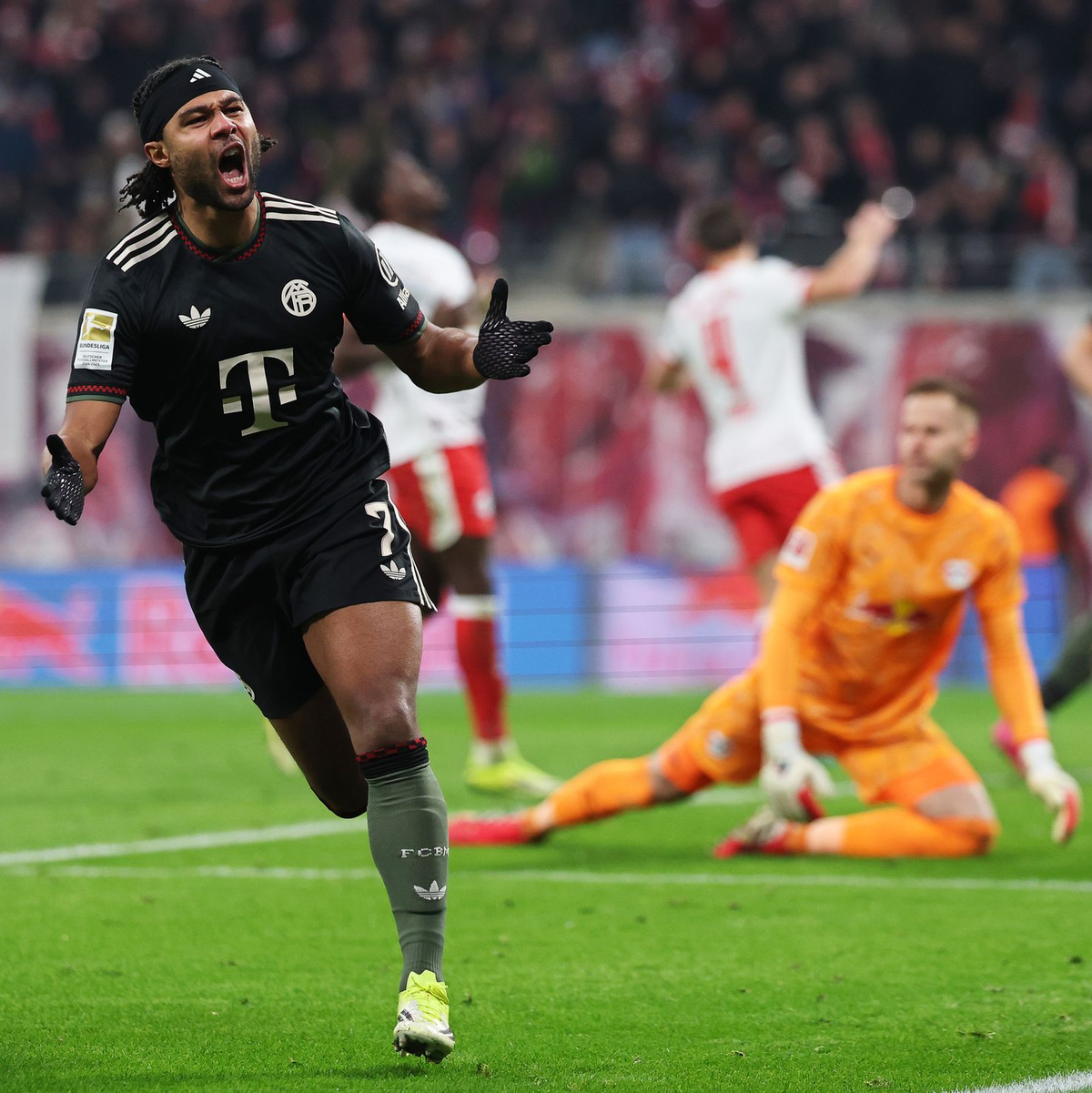 Verlängerte vor dem Duell mit seinem Ex-Club: Bayern-Star Gnabry. (Archivbild) - Foto: Jan Woitas/dpa